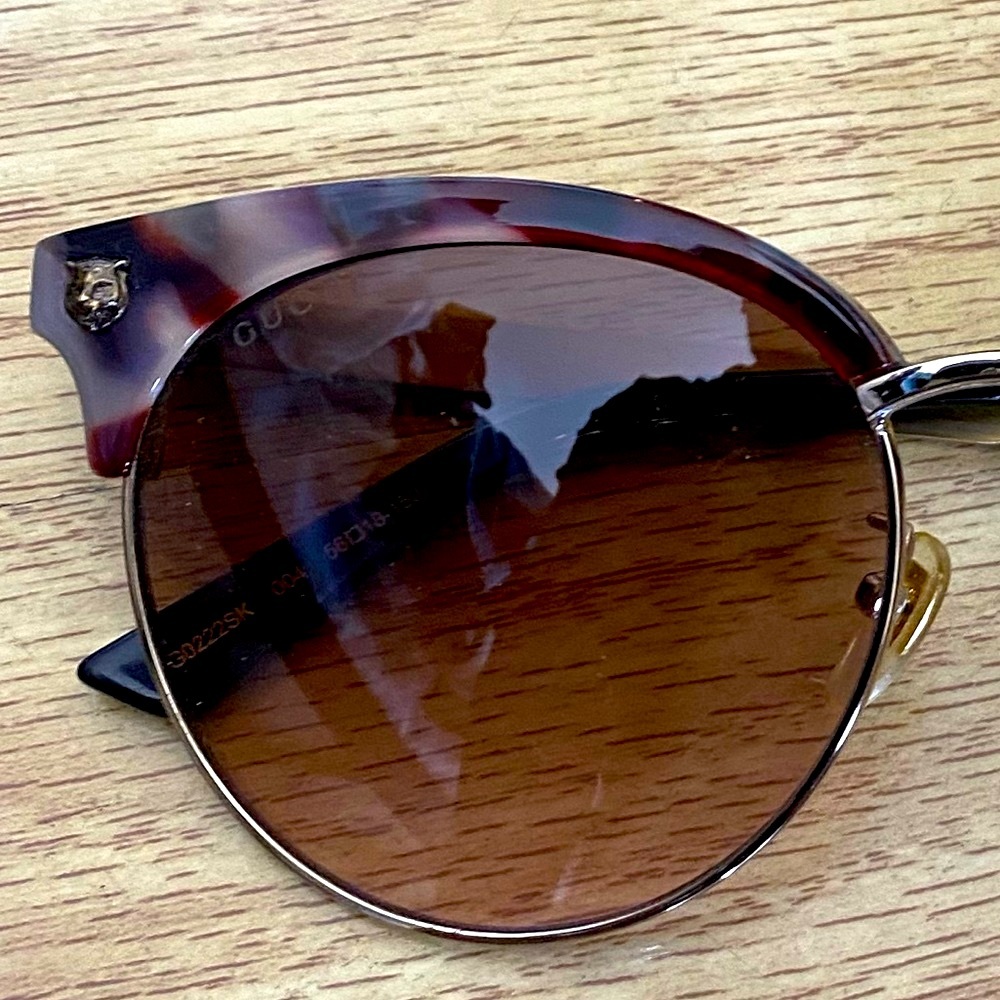 100% authentic. New Gucci sunglasses without case.